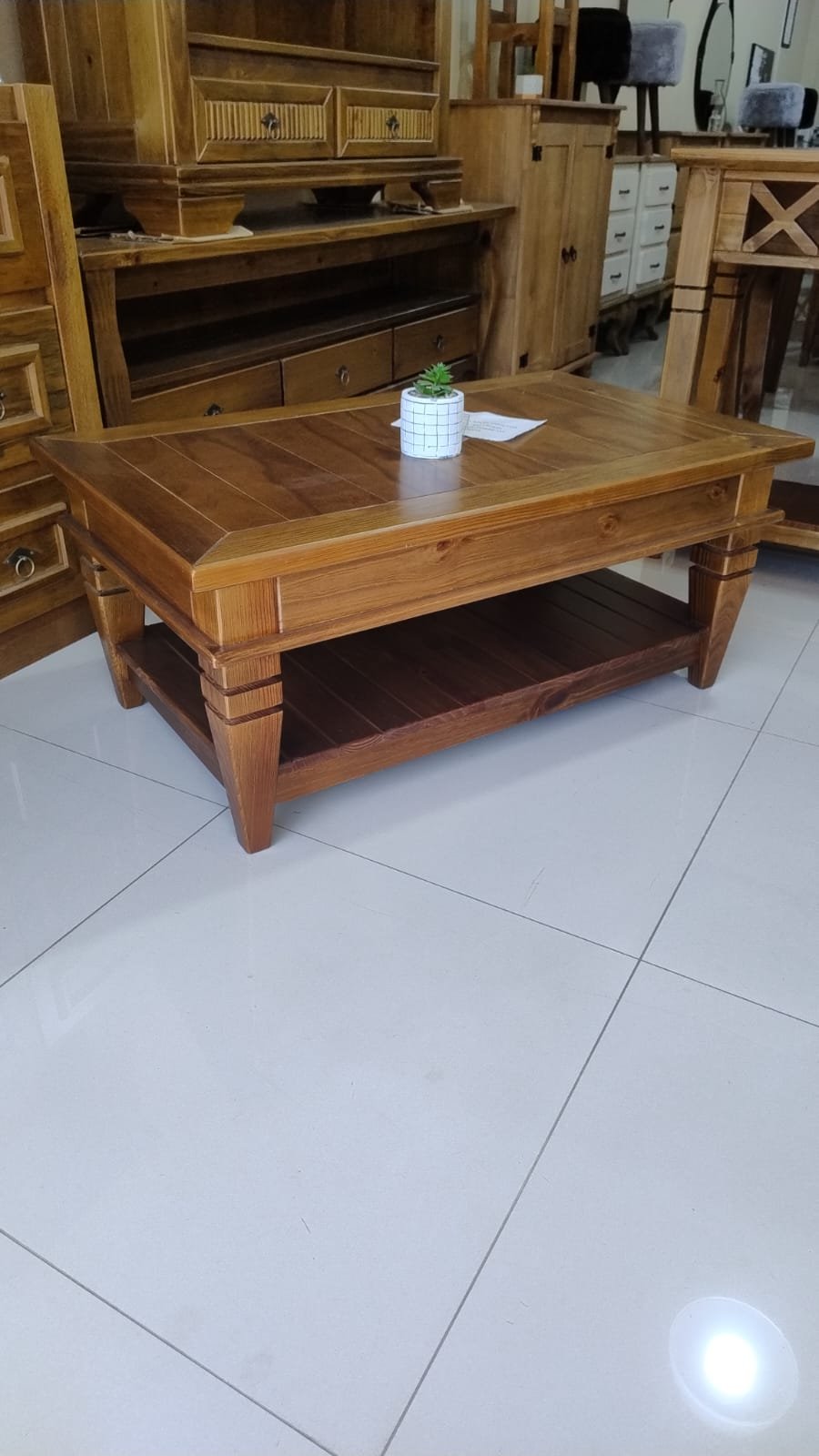 Móvel da categoria Outros